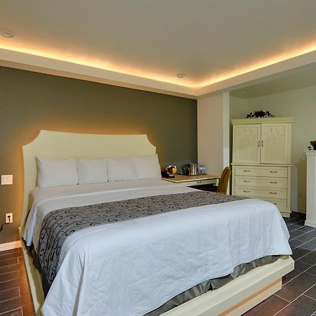 Romantic Inn & Suites Dallas Oda fotoğraf