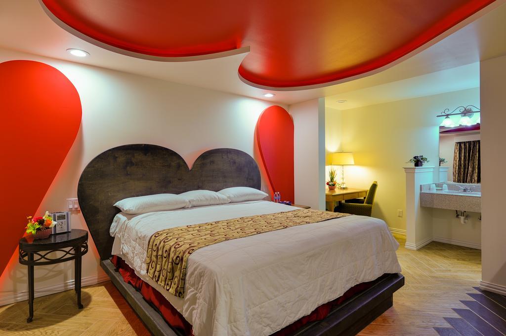 Romantic Inn & Suites Dallas Oda fotoğraf