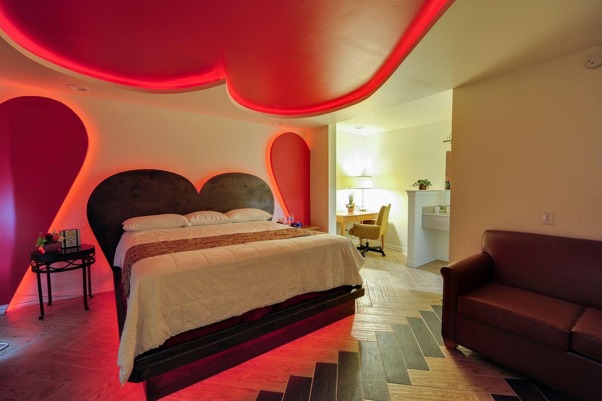 Romantic Inn & Suites Dallas Dış mekan fotoğraf